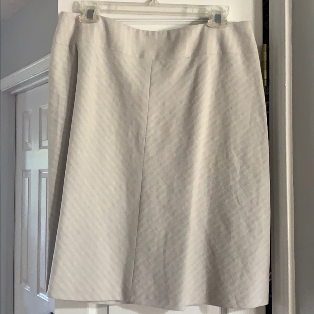 Antonio Melani light gray dressy skirt